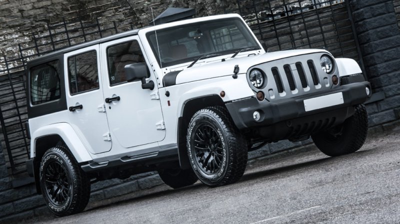 A. Kahn Design представил Kahn Jeep Wrangler Sahara CJ300 LE