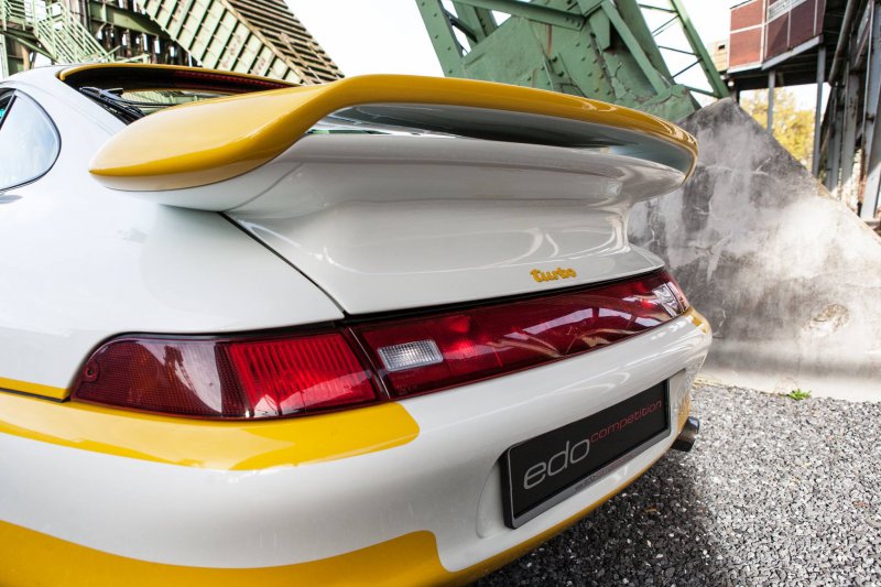 Edo Competition освежил Porsche 911 Turbo S (993)