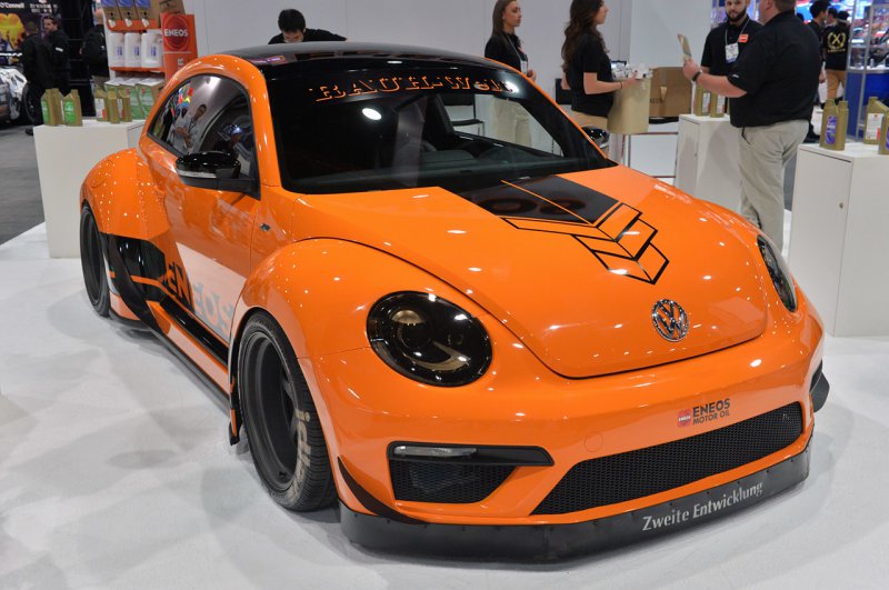 SEMA 2014: VW Beetle R-Line от RAUH-Welt Begriff и Таннера Фауста