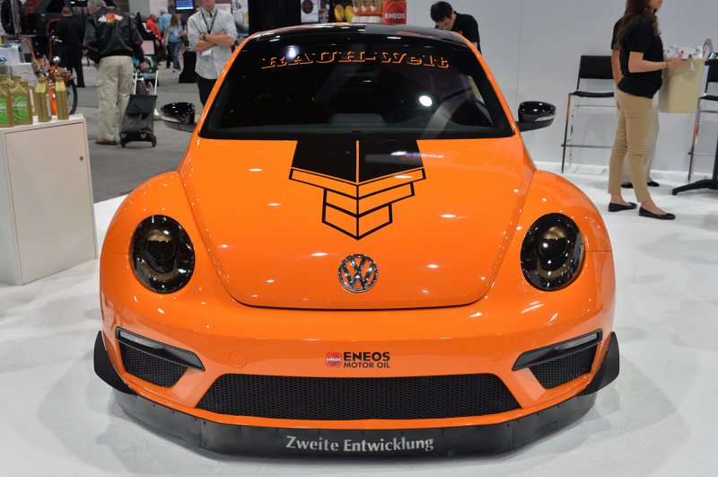 SEMA 2014: VW Beetle R-Line от RAUH-Welt Begriff и Таннера Фауста