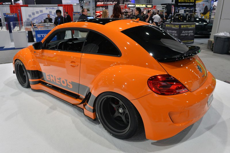 SEMA 2014: VW Beetle R-Line от RAUH-Welt Begriff и Таннера Фауста