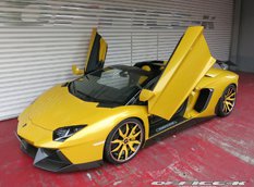 Office-K поработал над Lamborghini Aventador Roadster