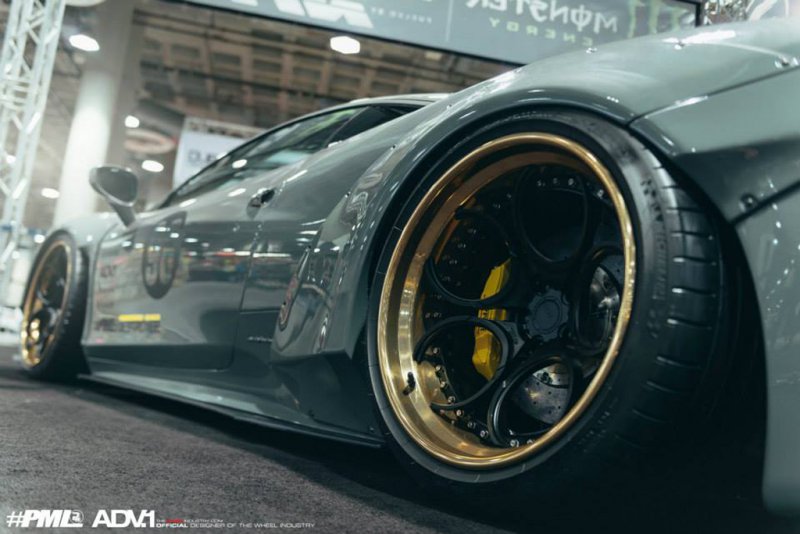 Ferrari 458 Italia в обвесе Liberty Walk от Platinum Motorsport  