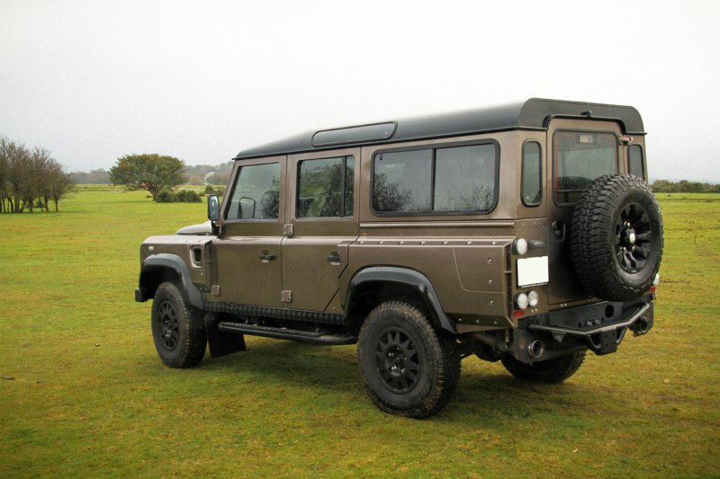 Wildcat оснастил Land Rover Defender 430-сильным двигателем