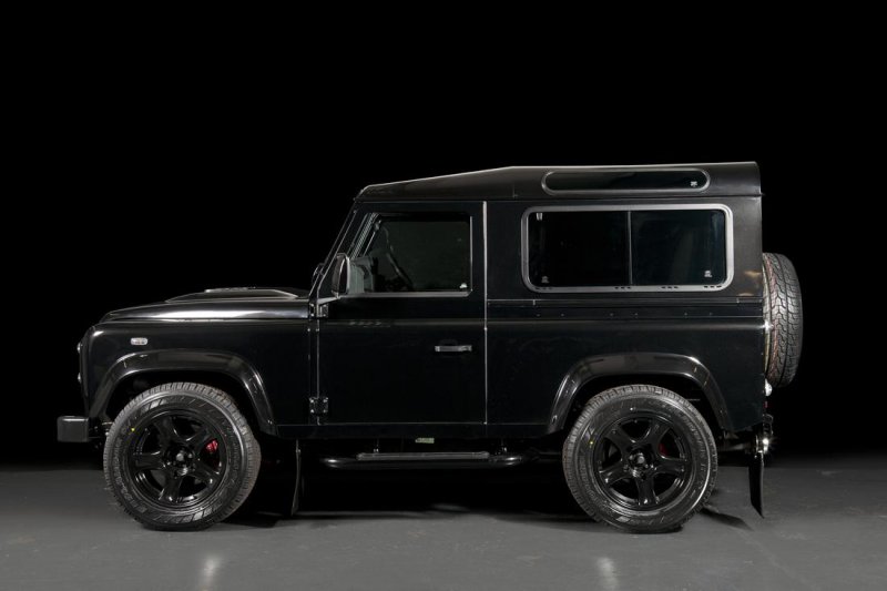 500-сильный Land Rover Defender Ultimate RS от Urban Truck