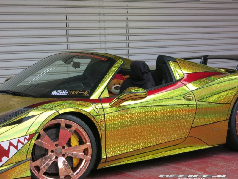 Ferrari 458 Italia Spider Golden Shark от Office-K