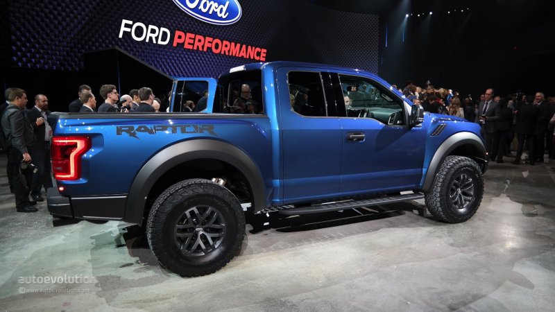 Детройт 2015: Ford показал новый F-150 Raptor с мотором V6