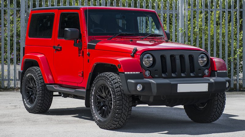 Стильный дуэт Jeep Wrangler Sahara CJ400 от A. Kahn Design