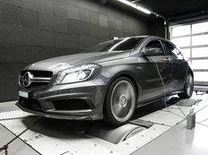 Mcchip DKR добавил мощности Mercedes-Benz A45 AMG