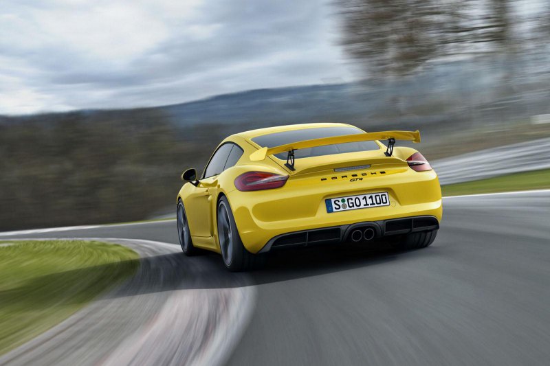 Porsche рассекретил самый мощный Cayman GT4