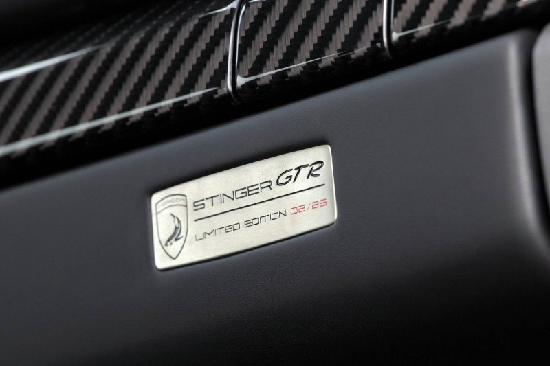TopCar представил Porsche 911 Stinger GTR