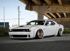 Dodge Challenger Hellcat от SR Auto Group