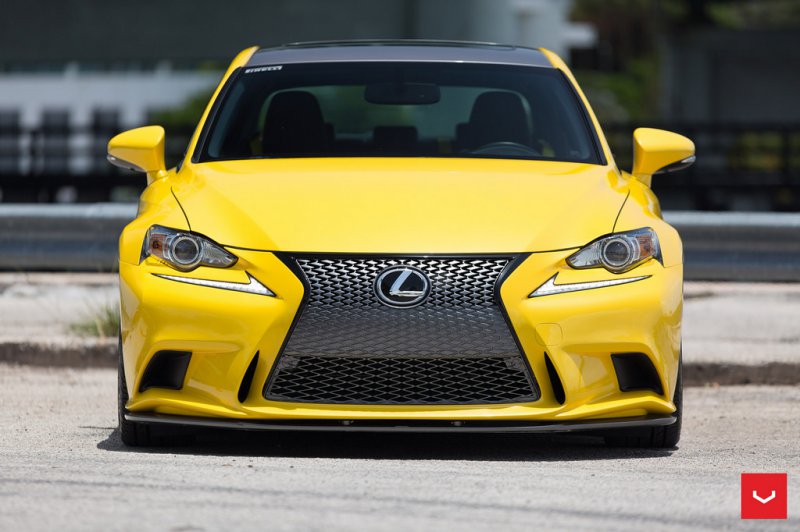 Уникальный Lexus IS 350 F-Sport в обвесе Lexon Exclusive