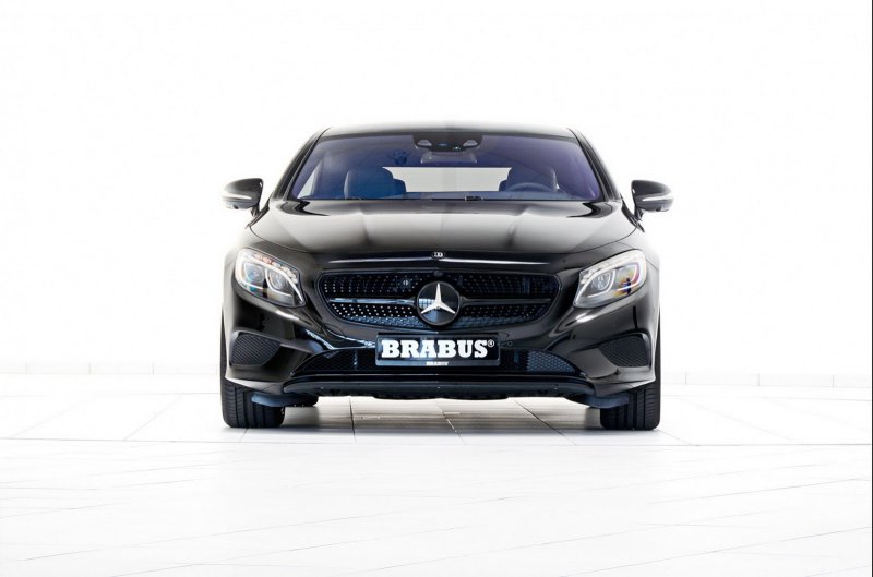 Черный матовый Mercedes S500 Coupe 4MATIC от Brabus