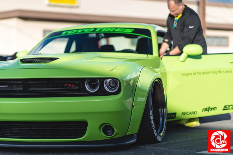 Шоу-кар Dodge Challenger Scat Pack Project Hulk