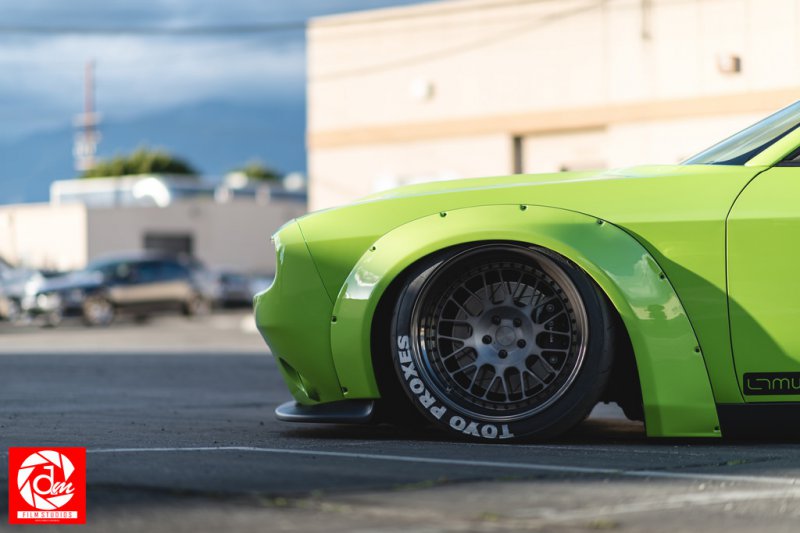 Шоу-кар Dodge Challenger Scat Pack Project Hulk