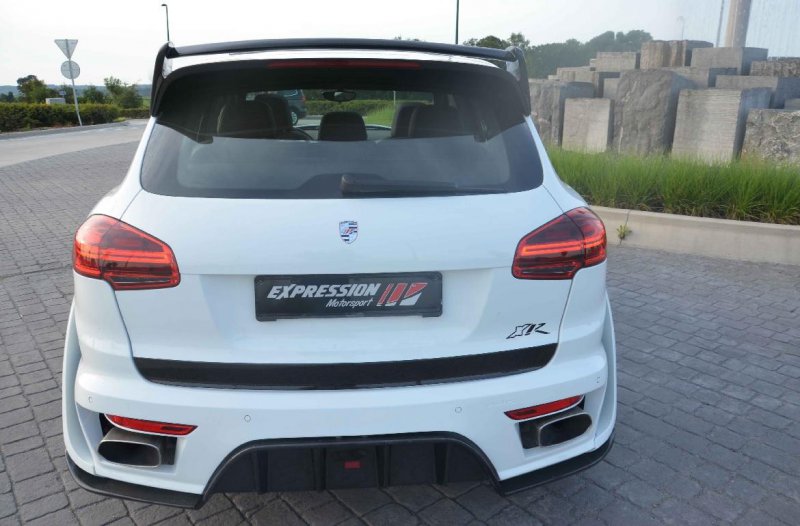 Porsche Cayenne 2015 от Expression Motorsport