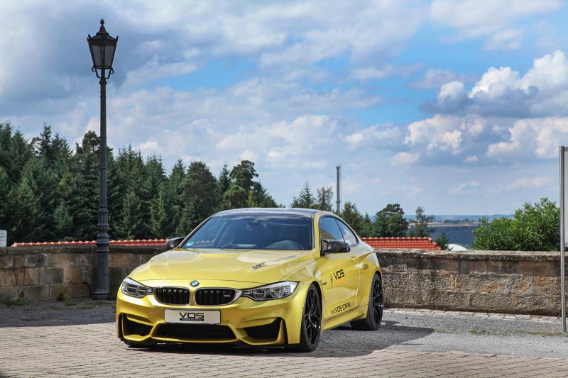 Ателье VOS доработало BMW M4 Coupe