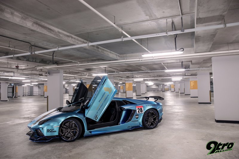 Lamborghini Aventador от Novitec Torado и Liberty Walk