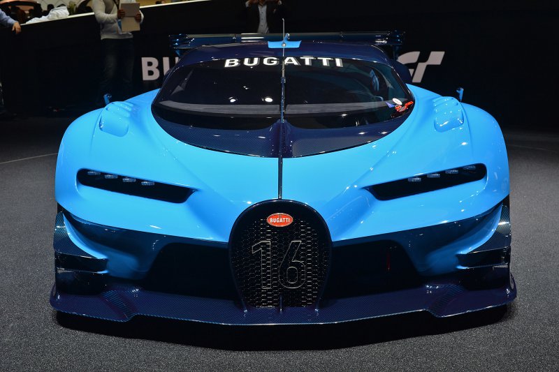 Франкфурт 2015: Bugatti представил концепт Vision Gran Turismo