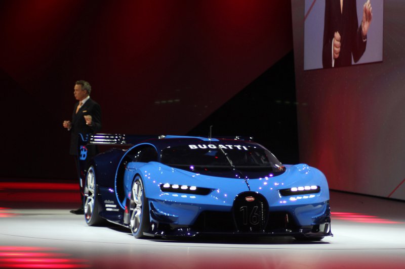 Франкфурт 2015: Bugatti представил концепт Vision Gran Turismo