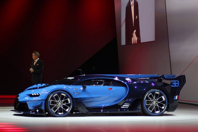 Франкфурт 2015: Bugatti представил концепт Vision Gran Turismo