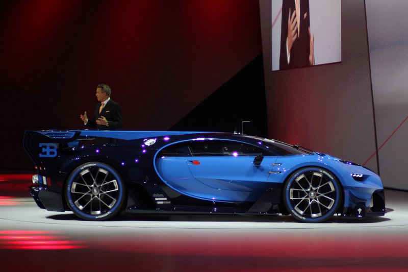 Франкфурт 2015: Bugatti представил концепт Vision Gran Turismo