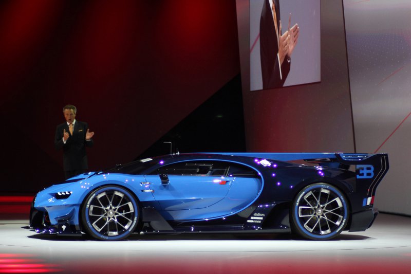 Франкфурт 2015: Bugatti представил концепт Vision Gran Turismo