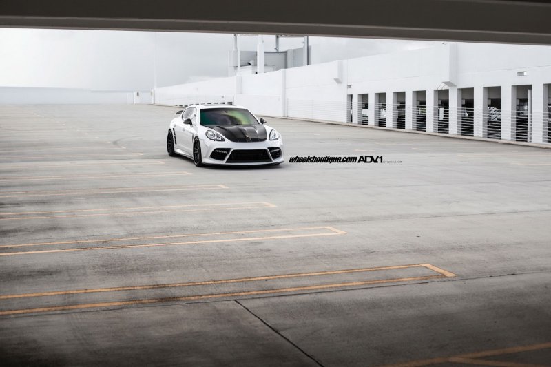 Porsche Panamera от Mansory на дисках ADV.1 Wheels