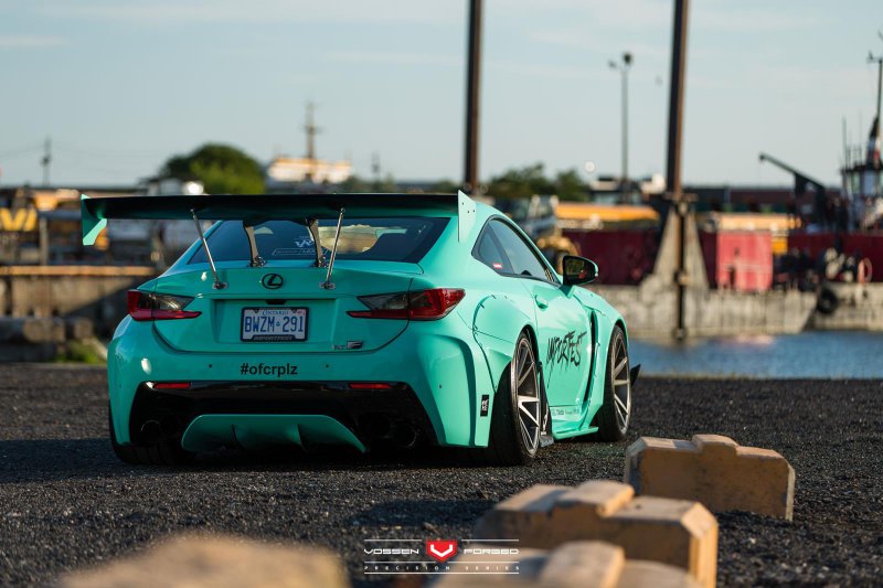 Lexus RC F в обвесах от Rocket Bunny