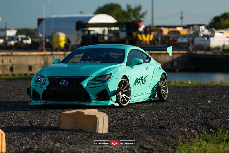 Lexus RC F в обвесах от Rocket Bunny