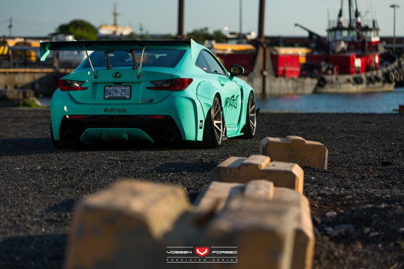 Lexus RC F в обвесах от Rocket Bunny