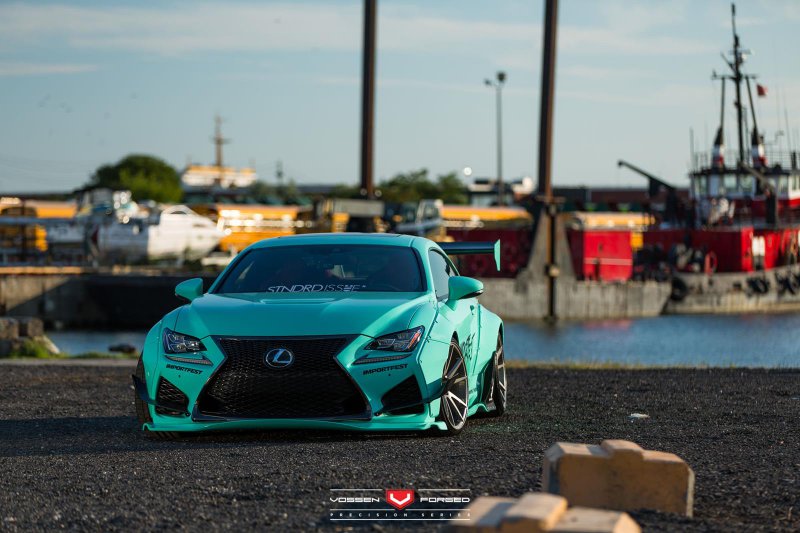 Lexus RC F в обвесах от Rocket Bunny