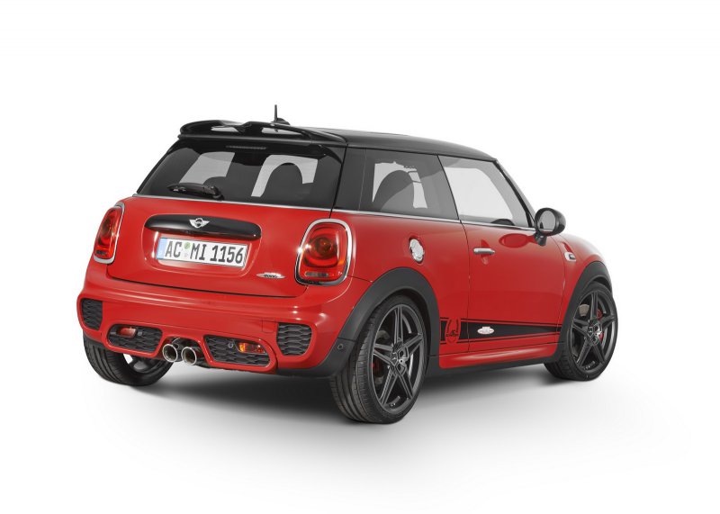 Парочка тюнингованных MINI от AC Schnitzer