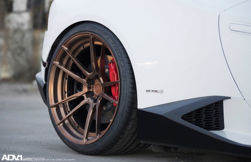 Lamborghini Huracan на дисках от ADV.1 Wheels