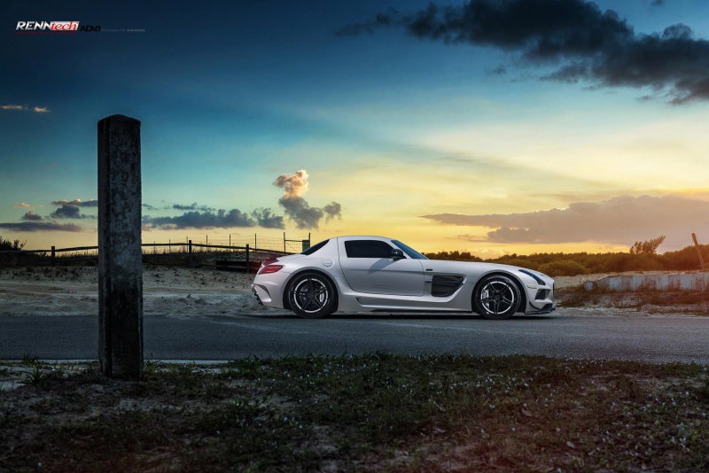 Mercedes SLS AMG Black Series от RENNtech