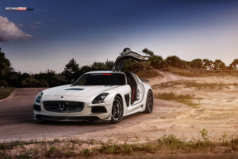 Mercedes SLS AMG Black Series от RENNtech