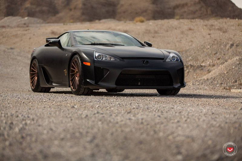 Lexus LFA на дисках от Vossen Wheels