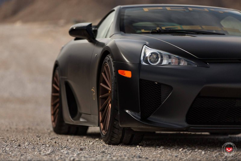 Lexus LFA на дисках от Vossen Wheels