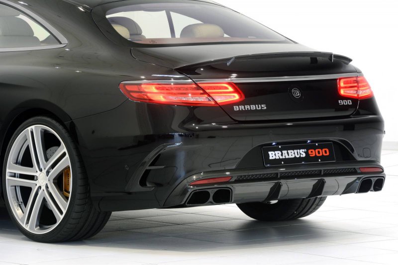 Brabus представил Mercedes-AMG S 65 в 900-сильный Rocket 900