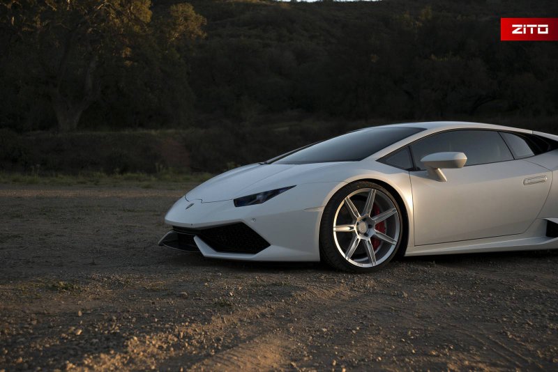 Lamborghini Huracan на дисках Zito Wheels