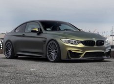 Золотой BMW M4 в исполнении Zito Wheels