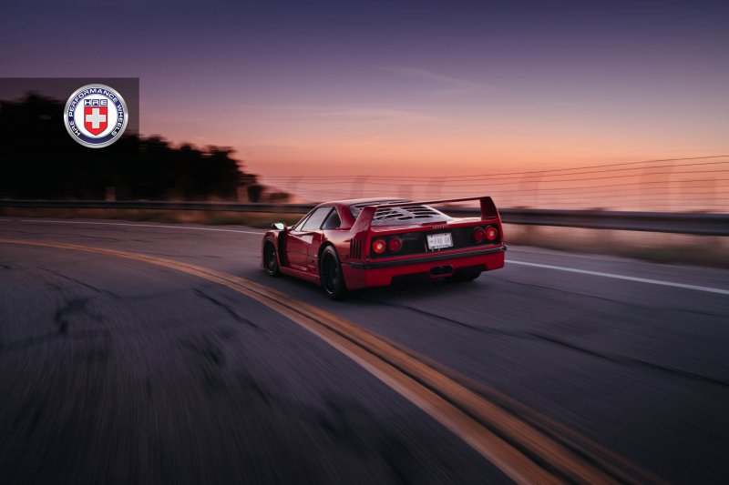 Ferrari F40 на дисках от HRE Wheels