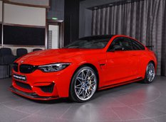 BMW M4 Competition Package из автоцентра в Абу-Даби