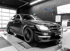 818-сильный Mercedes-AMG C63 от мастеров McChip-DKR