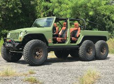 Jeep Wrangler JK 6x6 в исполнении Bruiser Conversions