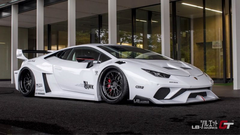 Обвес для Lamborghini Huracan от Liberty Walk